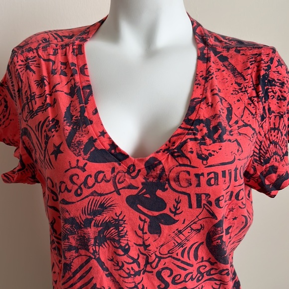 WeEkEnD SUMMER SpEcIaL!!!   
2 for 24.00
DESTIN CRAB ISLAND BEACHES TEE - Picture 4 of 9